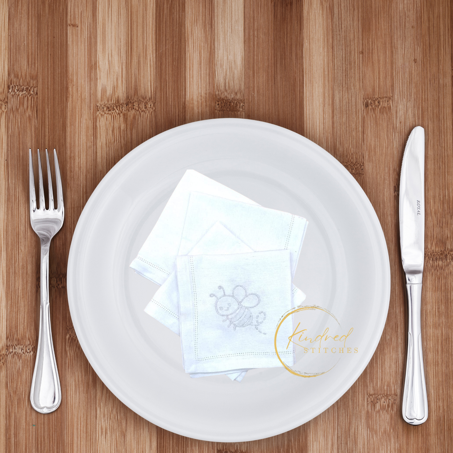 Elegant Living Embroidered Table Napkins | Signature 25